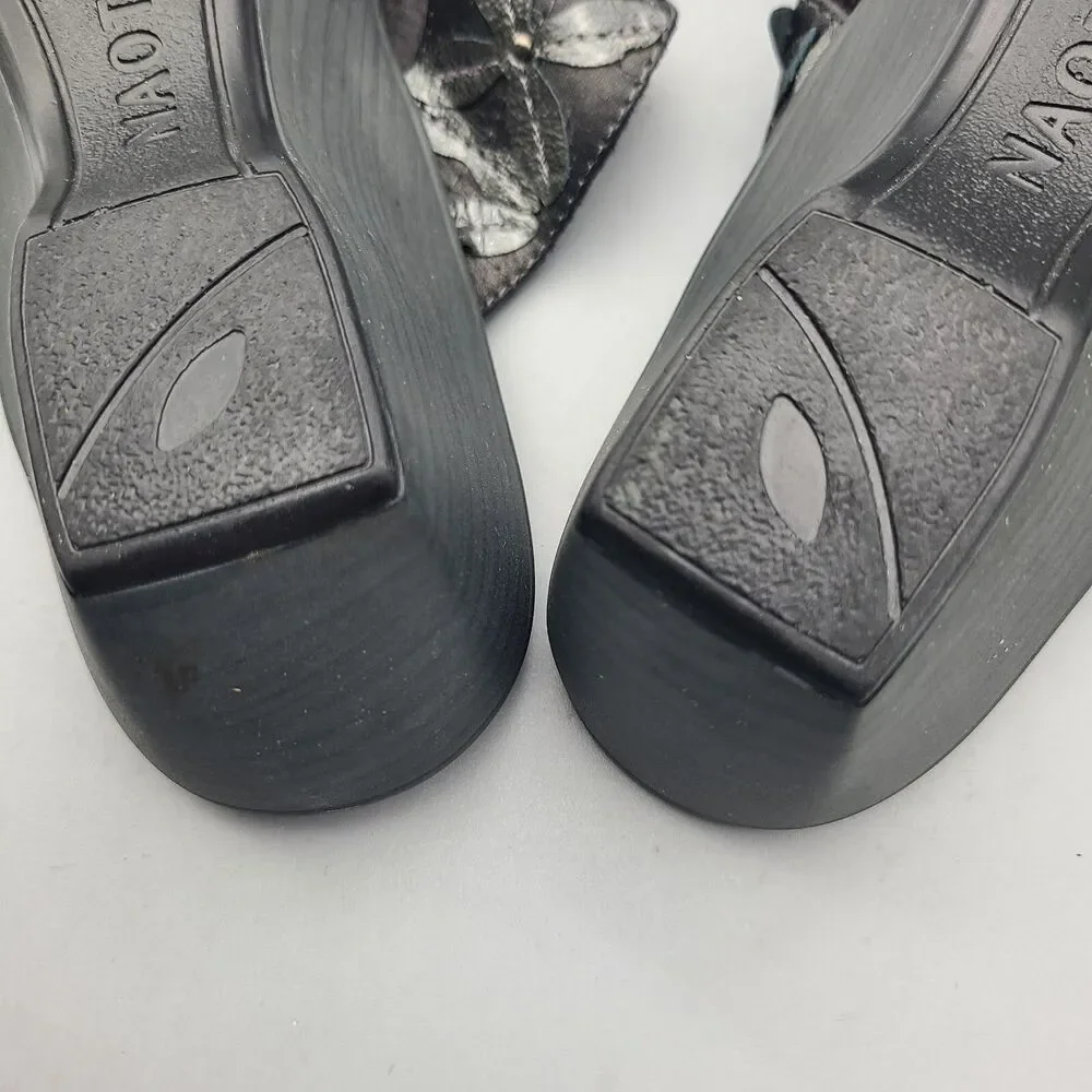 Naot womens sandals